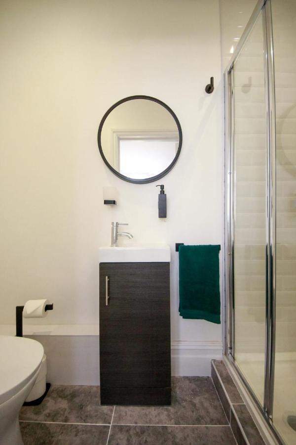 קארדיף Bay City Studio Apartments By Staying-Away מראה חיצוני תמונה
