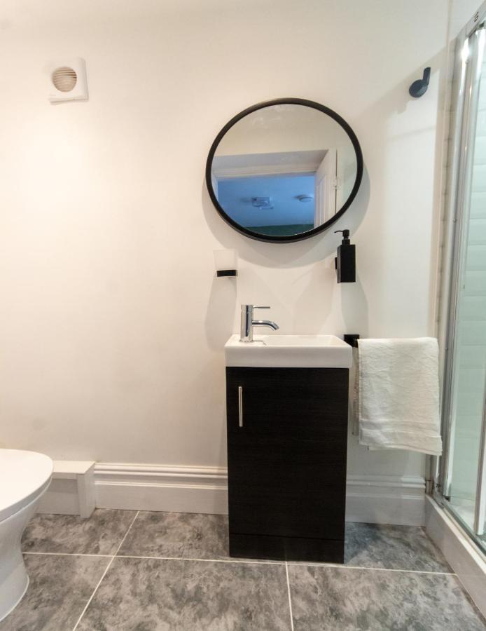 קארדיף Bay City Studio Apartments By Staying-Away מראה חיצוני תמונה